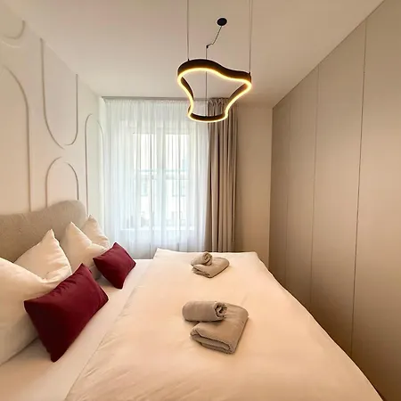 Апартаменты Novy Stylovy Signum V Centre Bratislavy *